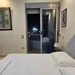 & Sea View Διαμέρισμα *