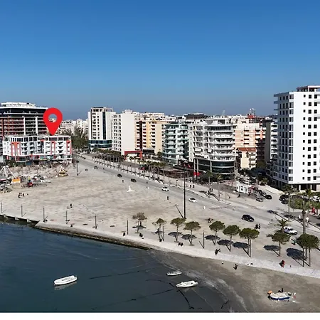 & Sea View 아파트