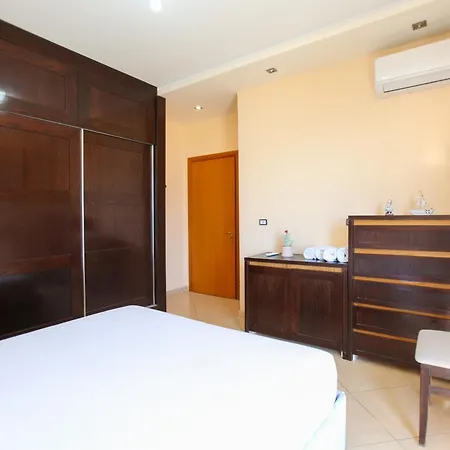 Lejlighed & Sea View Vlorë