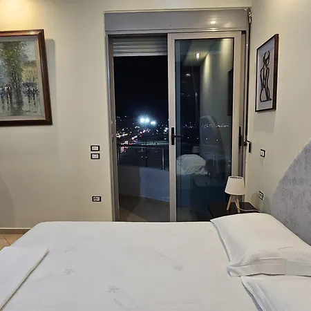 & Sea View Lejlighed *